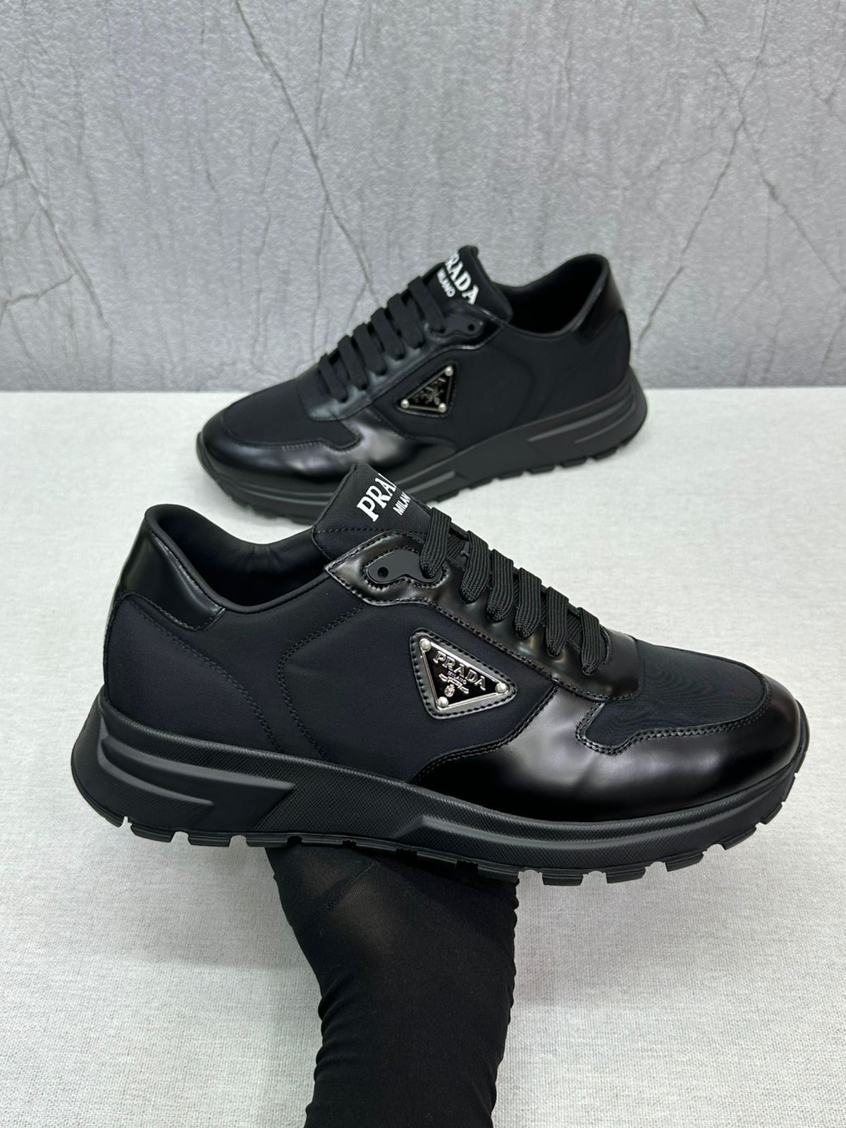Prada PRAX 01 | Black