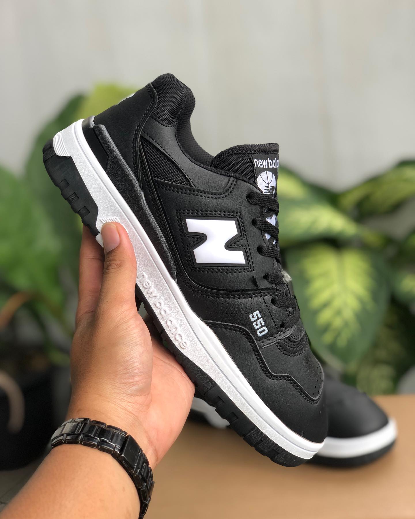 New Balance 550 | Black White