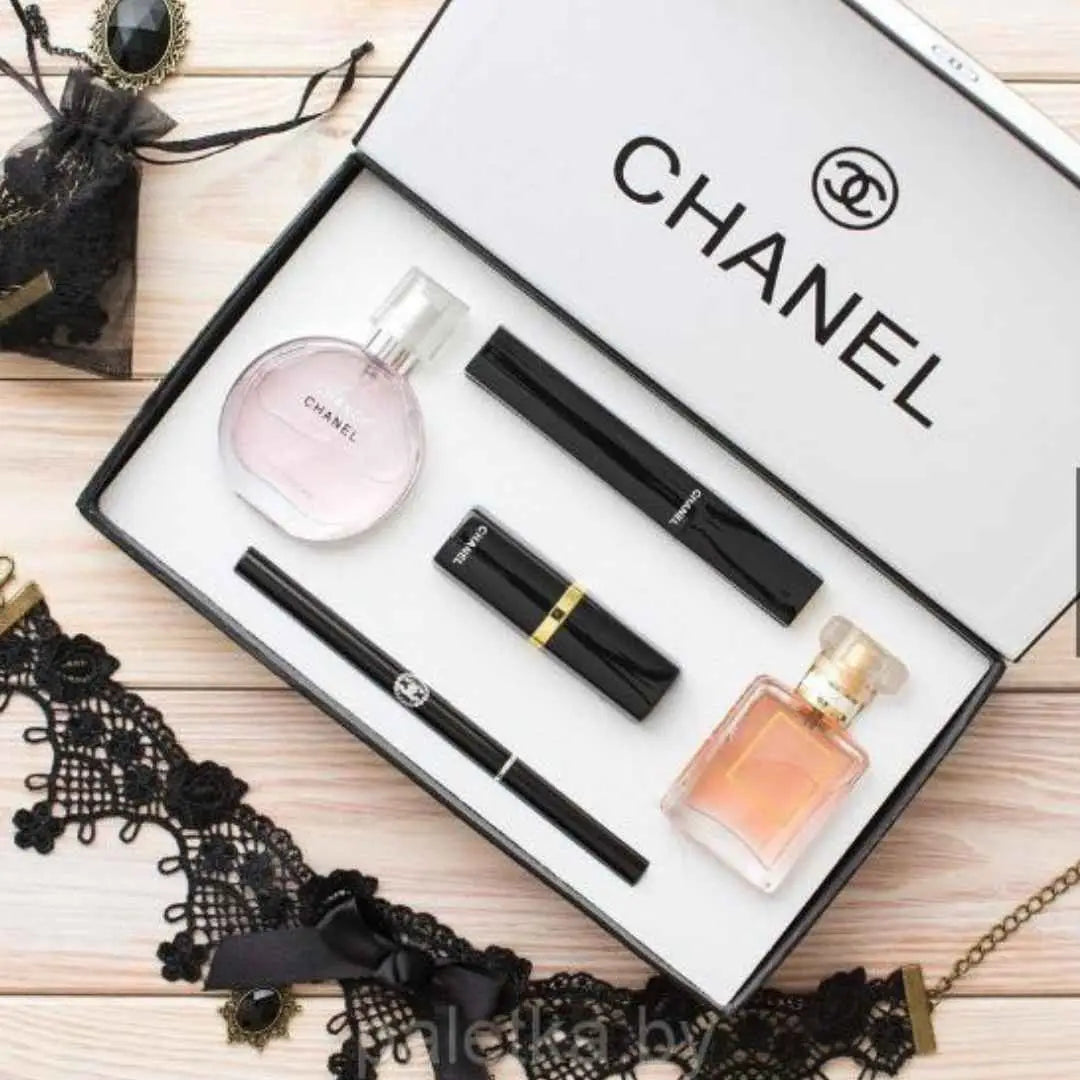 Chanel Set