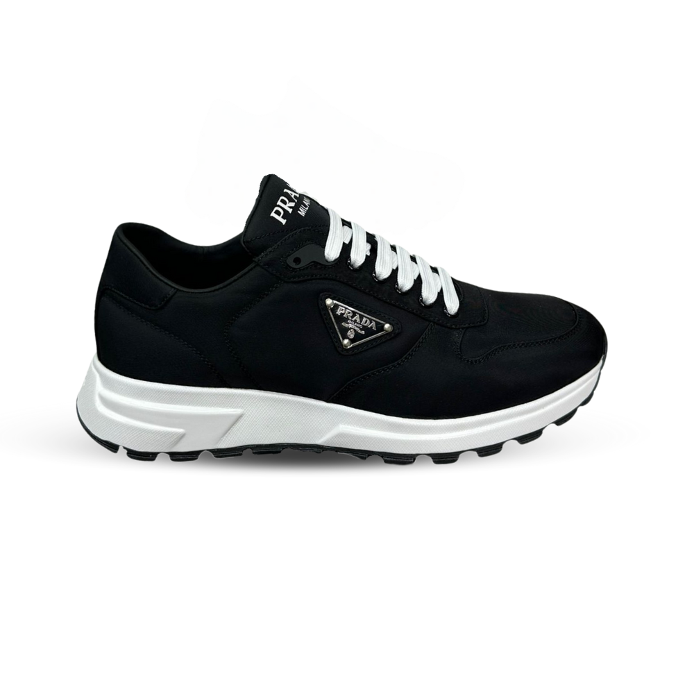 Prada PRAX 01 | Black/White