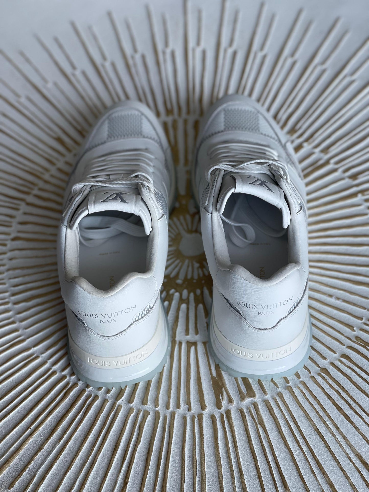 Louis Vuitton Run Away | White Monogram