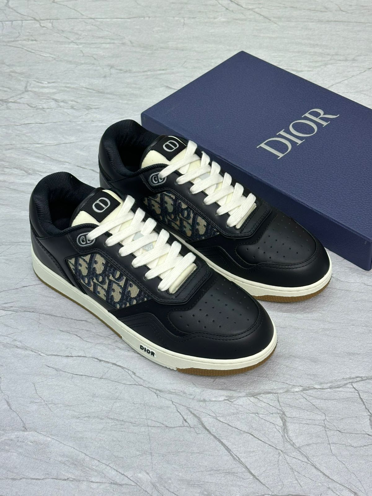 Dior B27 Uptown | Black Calfskin