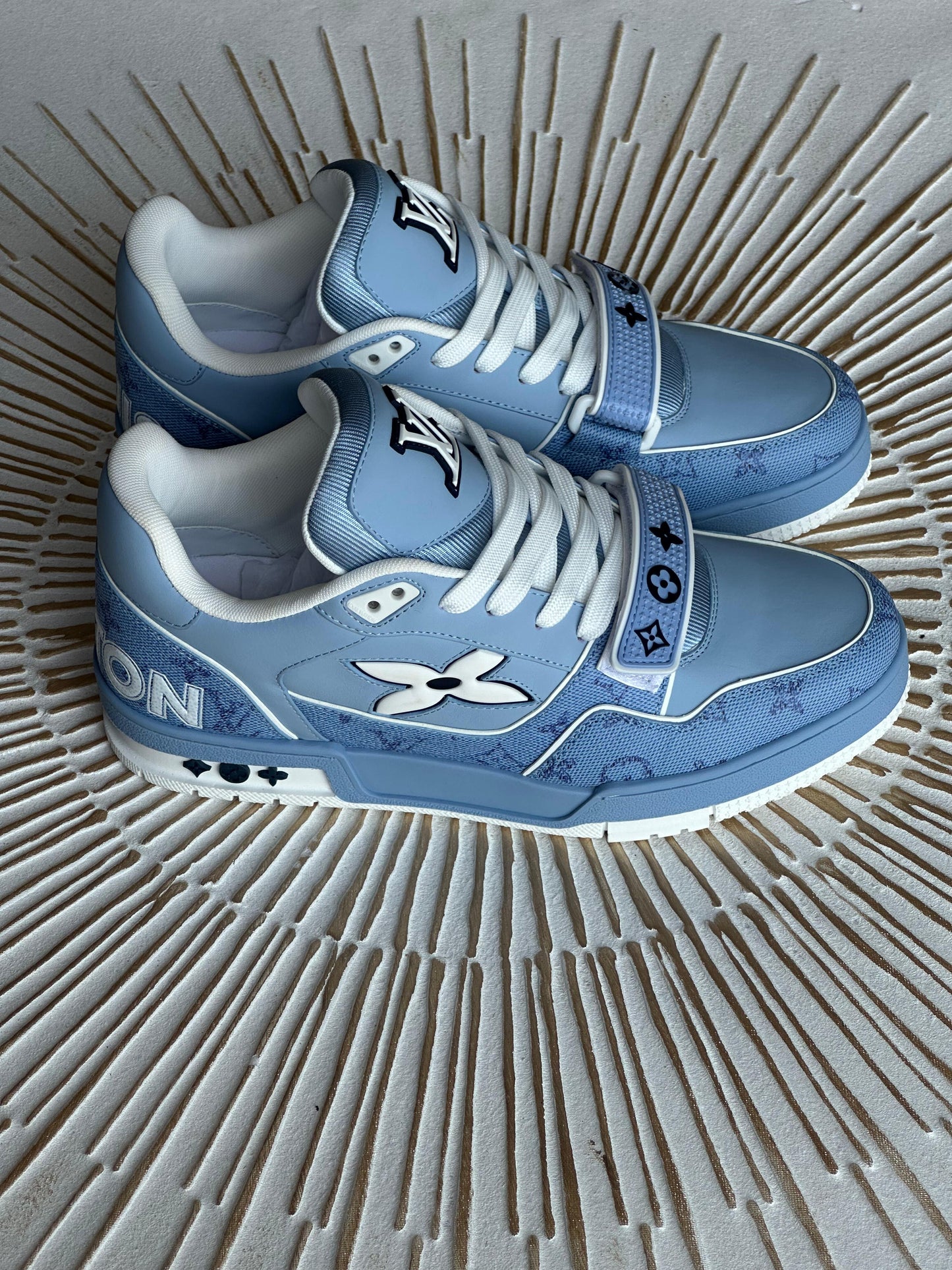 Louis Vuitton Trainer | Monogram-Debossed