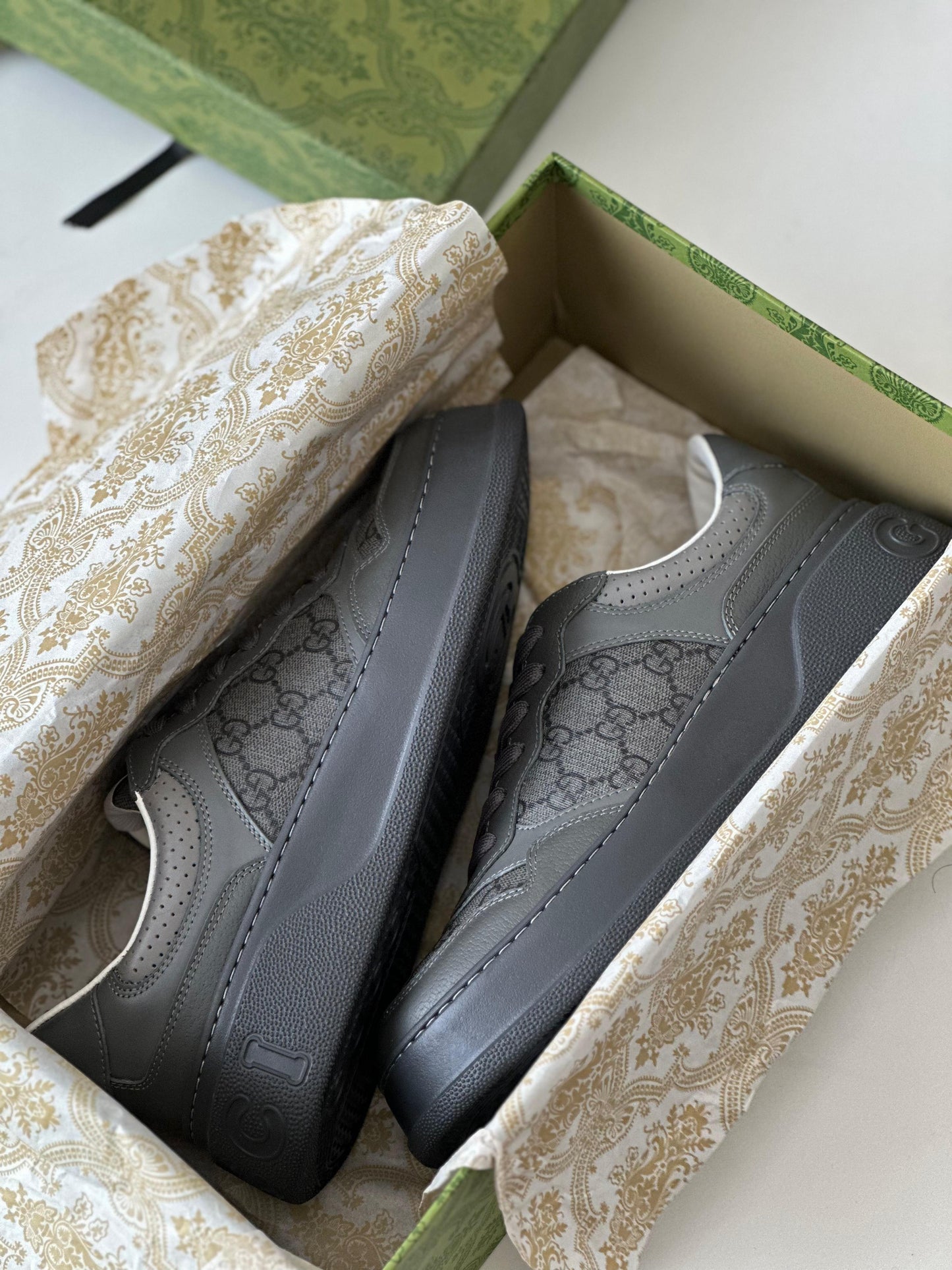 Gucci Chunky | Black