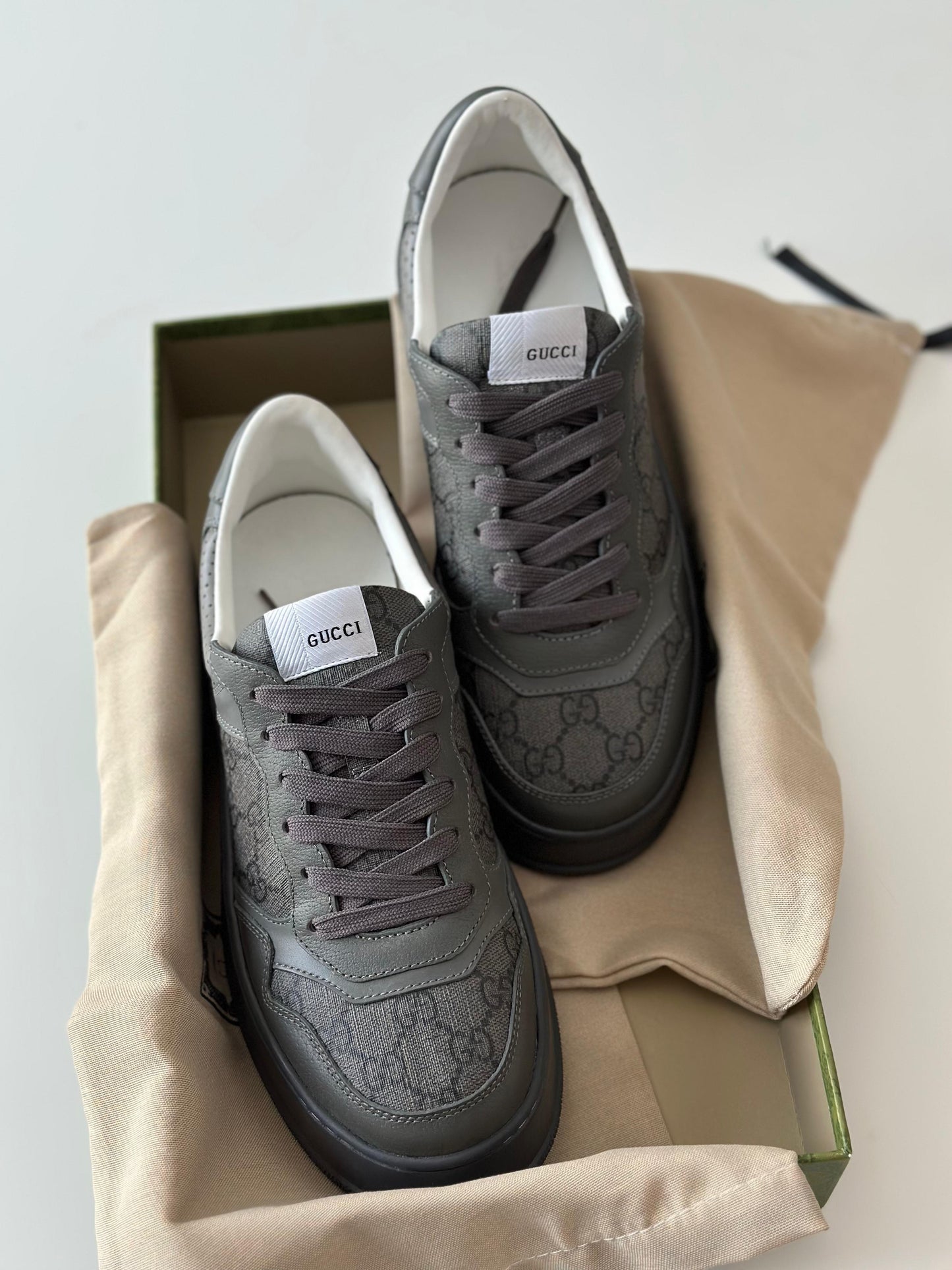 Gucci Chunky | Black