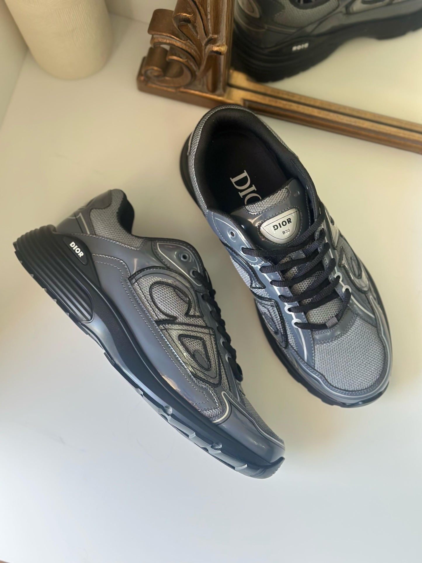 Dior B30 | Light Gray