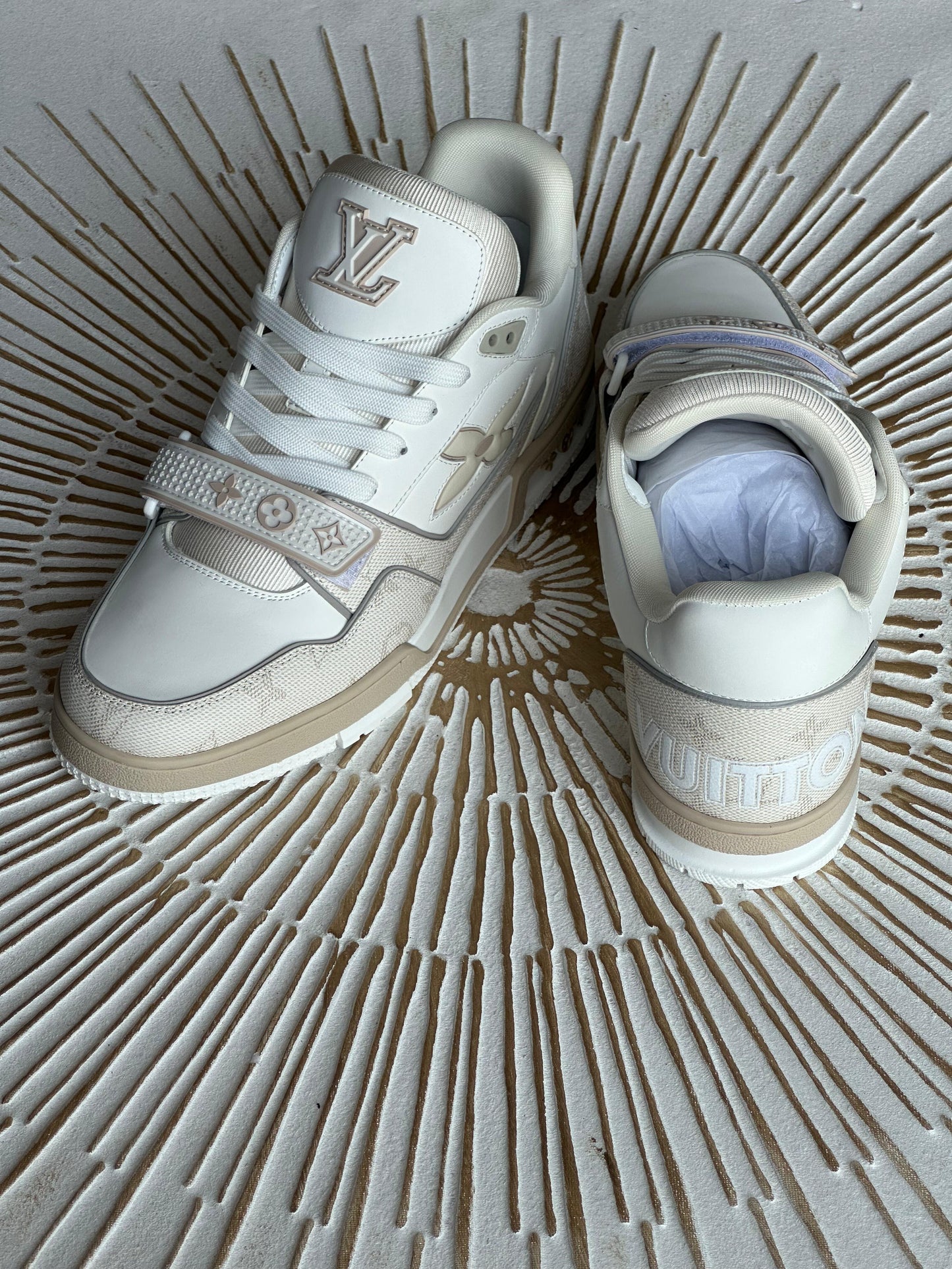 Louis Vuitton Trainer | Beige Calf Leather