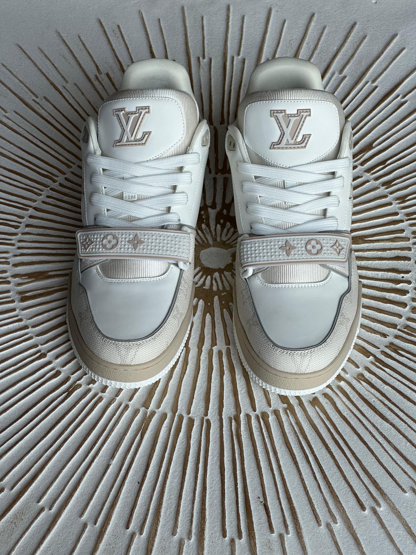 Louis Vuitton Trainer | Beige Calf Leather