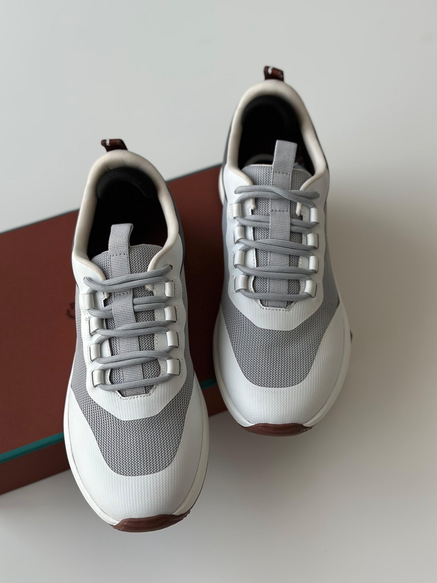 Loro Piana Weekend Walk | Grey & White