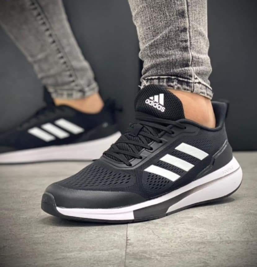 Adidas EQ21 Run Cloud White Core | Black