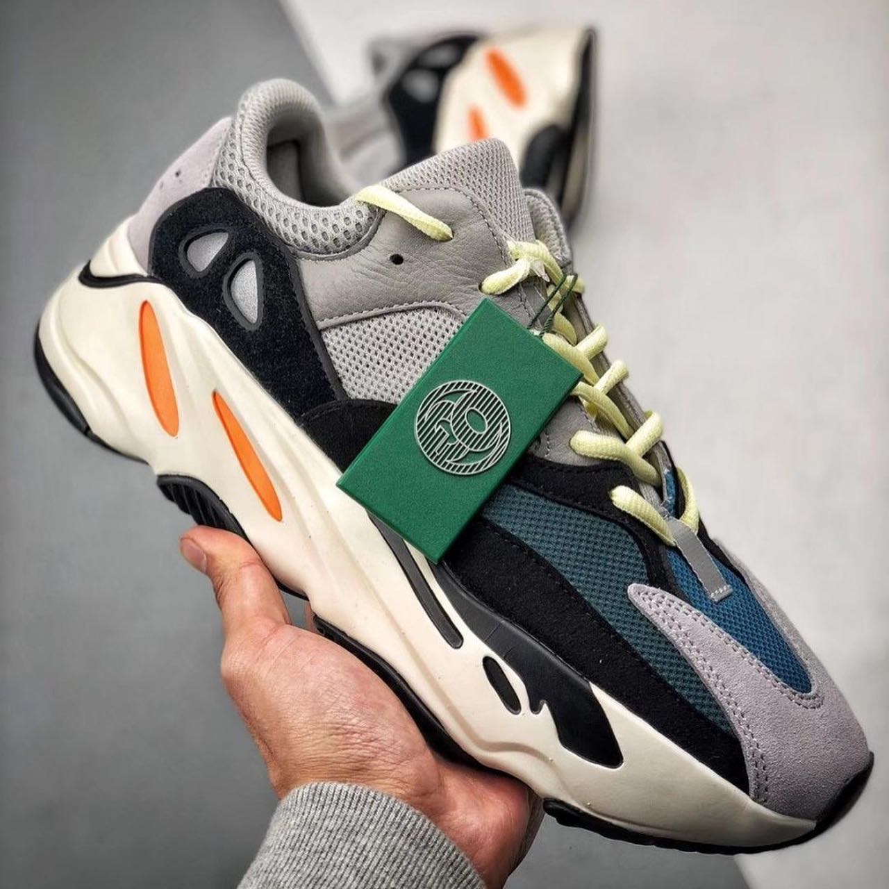 Adidas Yeezy Boost 700 | Low Wave Runner
