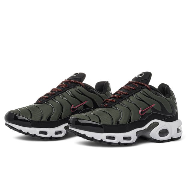 Nike Air Max Plus Cargo | Khaki