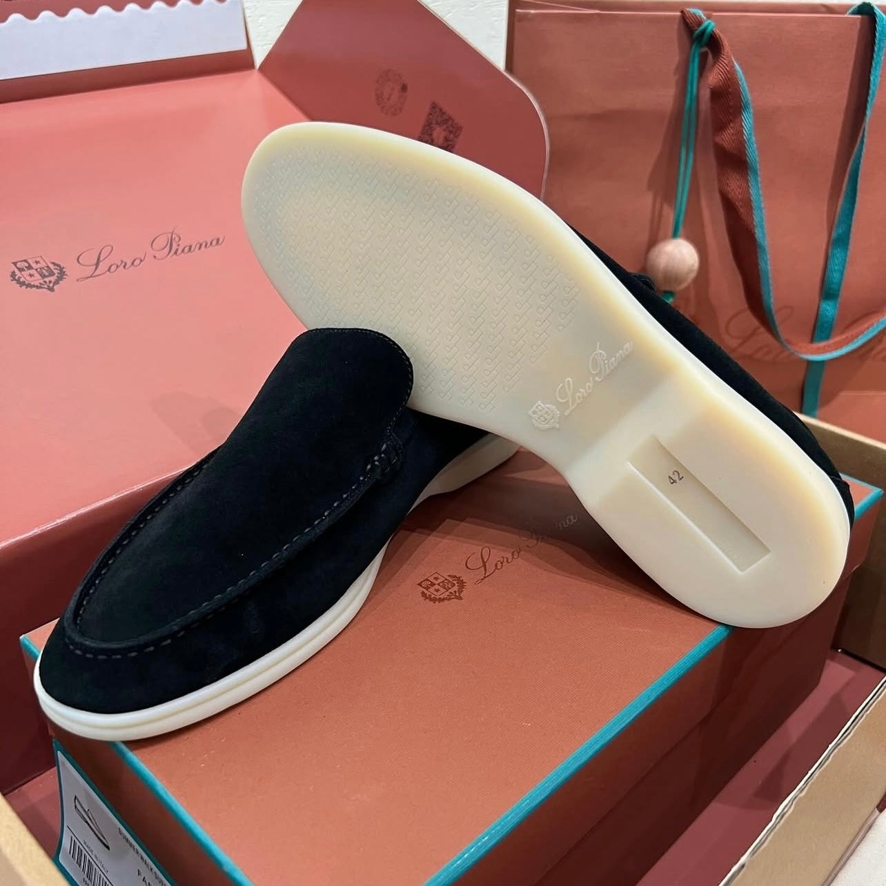 Loro Piana Summer | Black