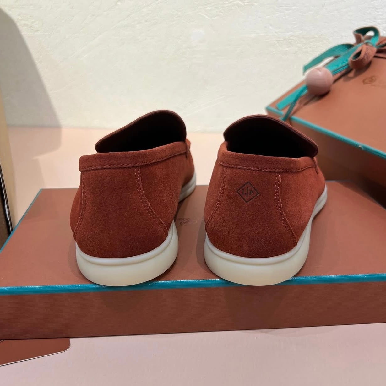 Loro Piana Summer | Dried Red