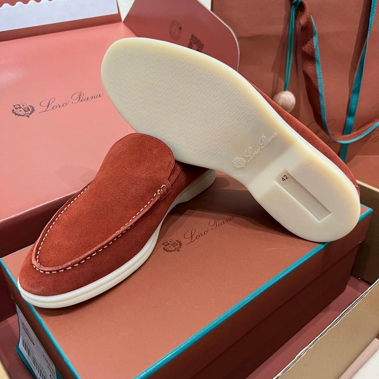 Loro Piana Summer | Dried Red