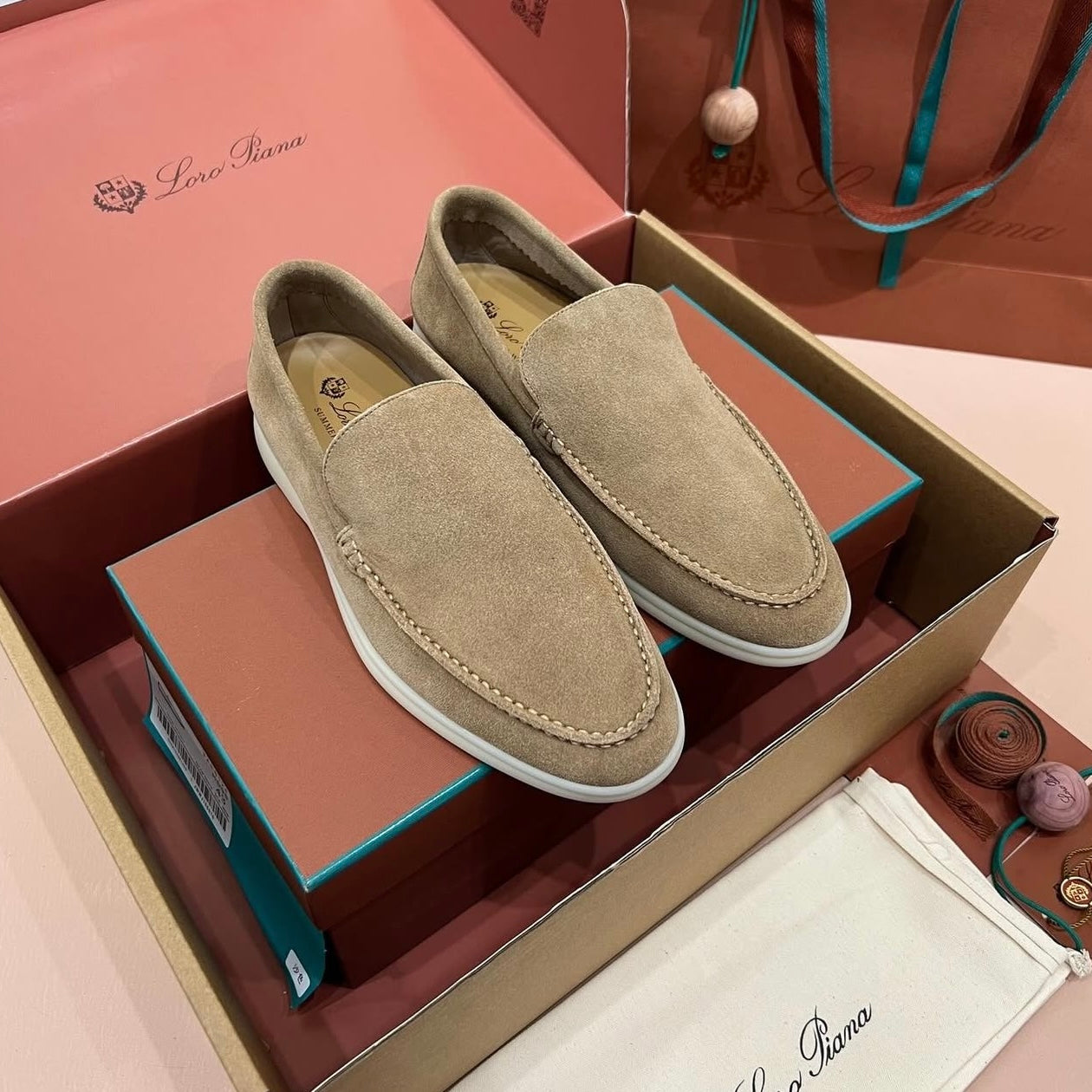 Loro Piana Summer | Beige