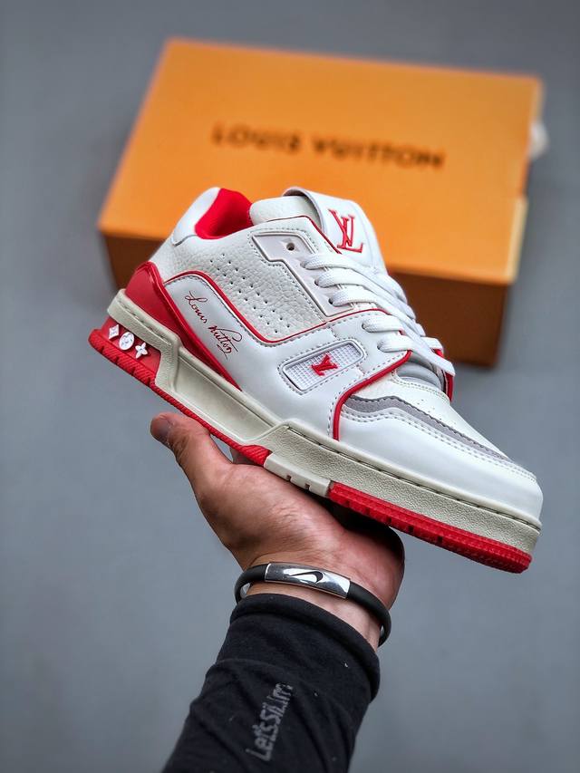Louis Vuitton Trainer | White Red