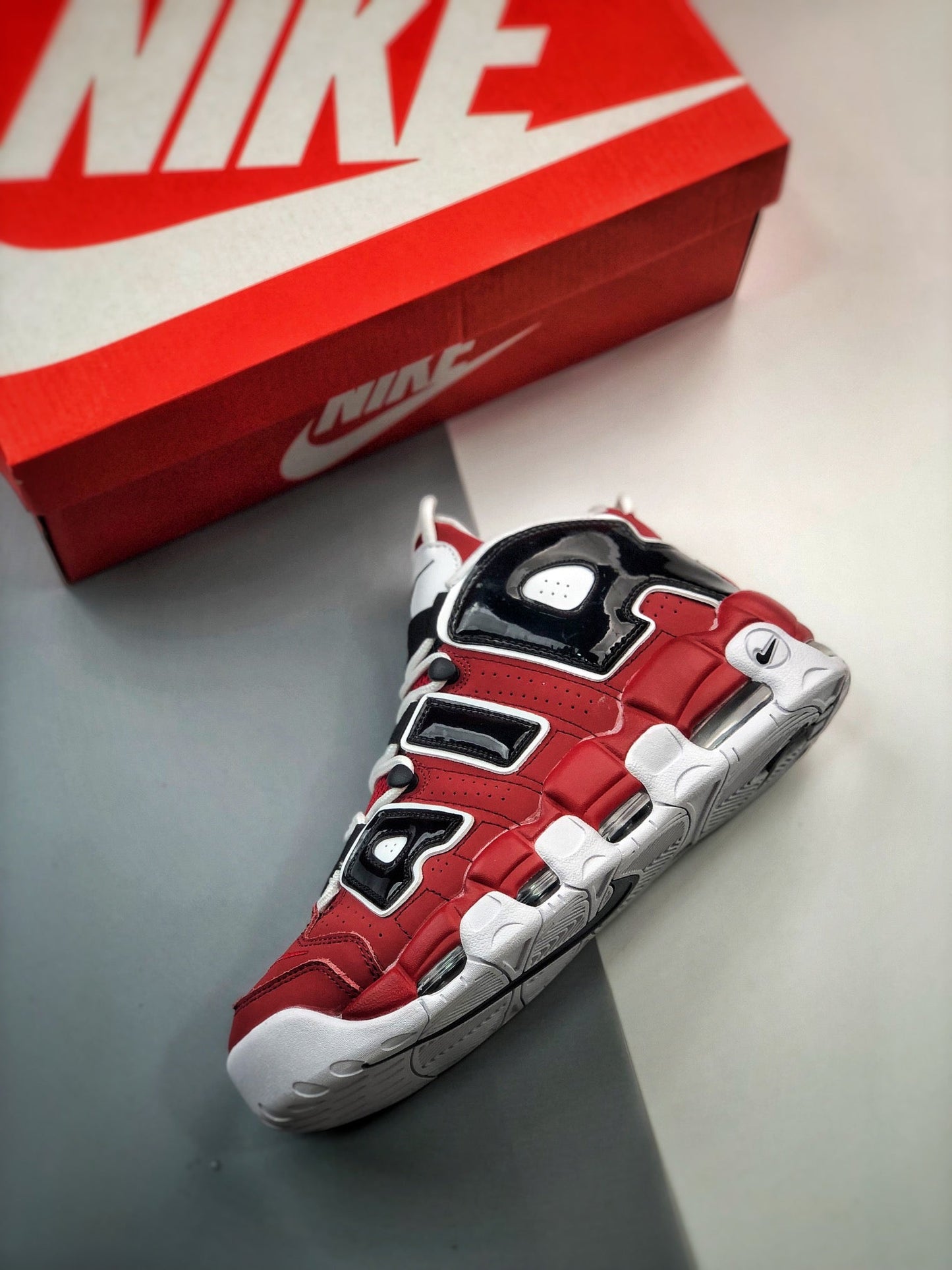 Nike Air More Uptempo | Bulls Varsity
