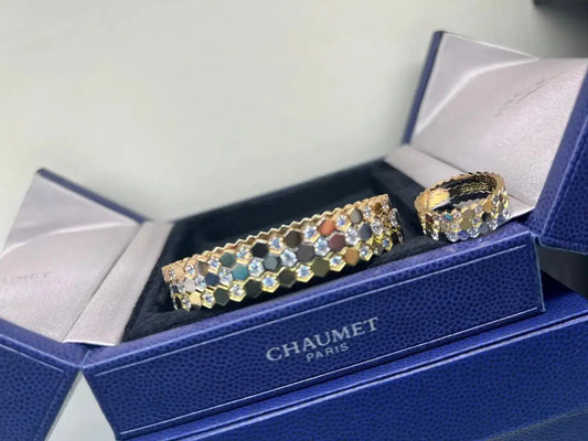 CHAUMET