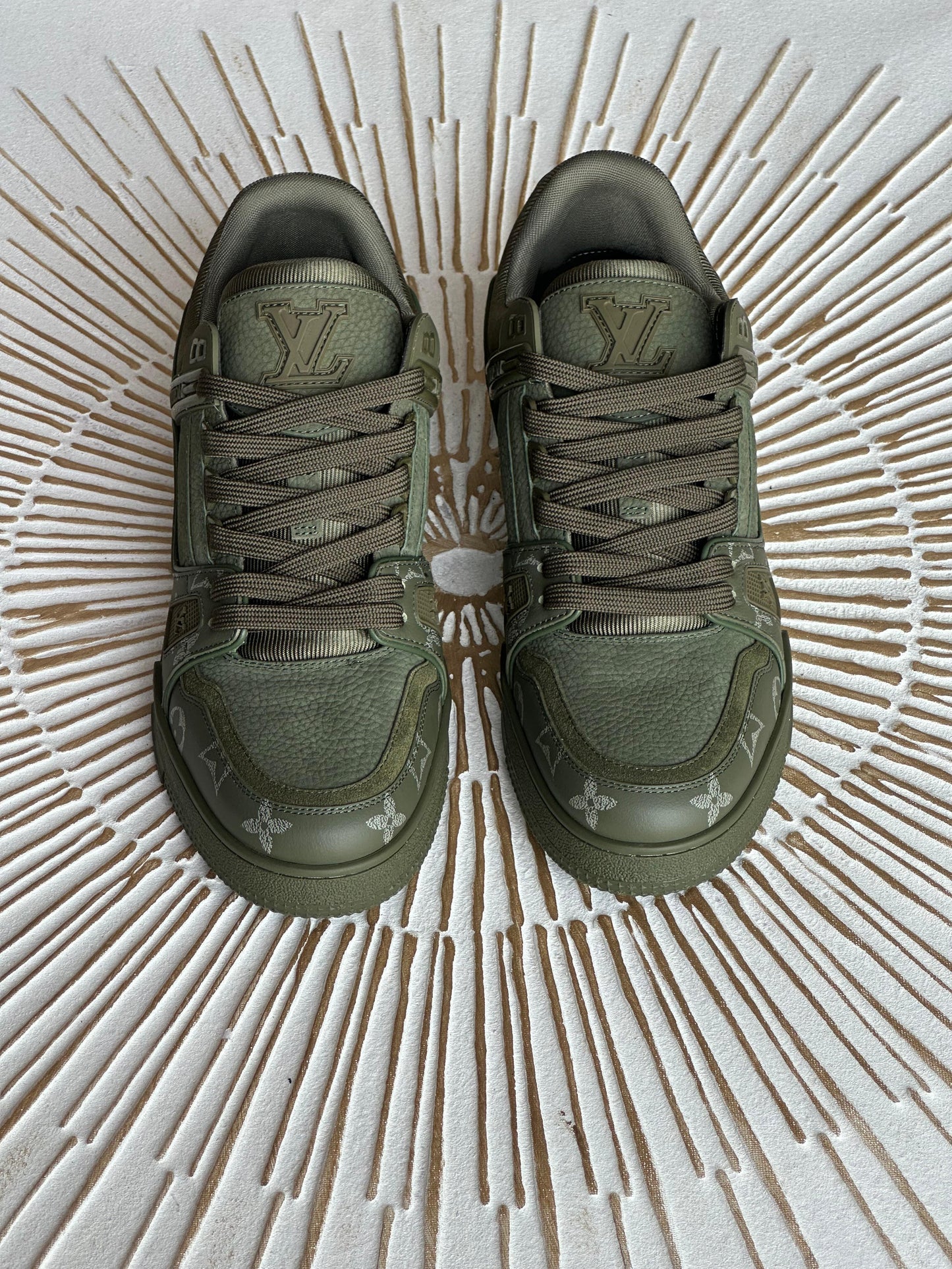 Louis Vuitton Trainer | Green Calf Leather