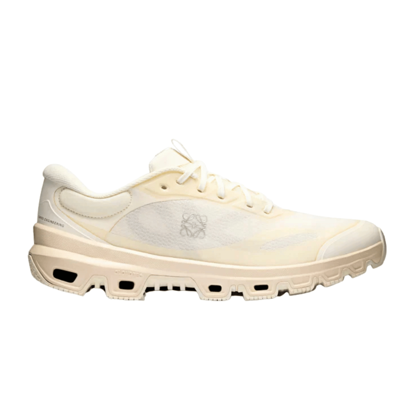 On Cloud x Loewe Cloudventure | Eggshell